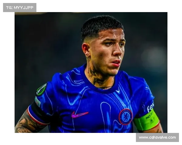 以马内转会背后的真相探秘他为何决意告别昔日荣耀球队 以马内转会背后的真相探秘他为何决意告别昔日荣耀球队